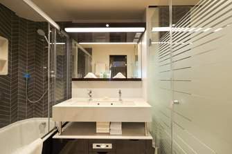 NCL Norwegian Bliss The Haven Courtyard Penthouse with Large Balcony.jpeg